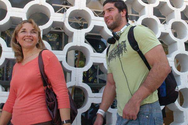 Ana Mirolo de Leguizamoacuten una mamaacute con mucha garra