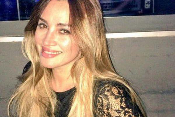 Beleacuten Francese se suma a El champaacuten las pone mimosas