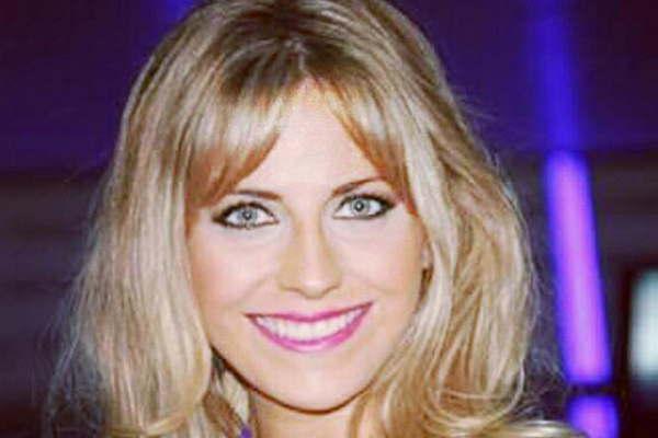 Carolina Yanuzzi va por el tiacutetulo de Miss Universo Argentina