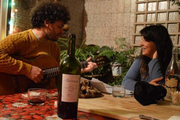 Raly ya presenta en Espantildea su CD El suentildeo del viajero