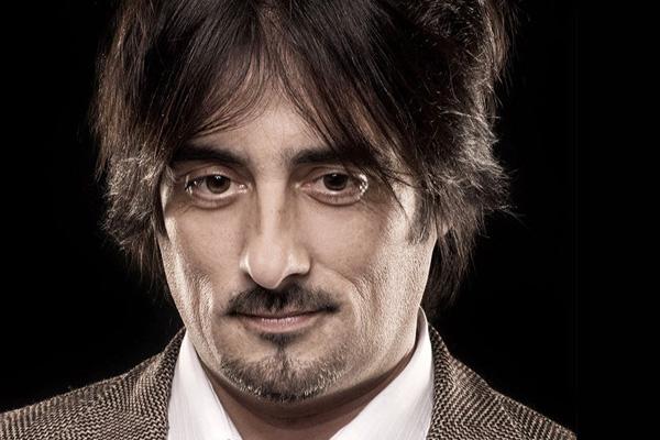 Murioacute Person baterista y cantante de Los Suacuteper Ratones