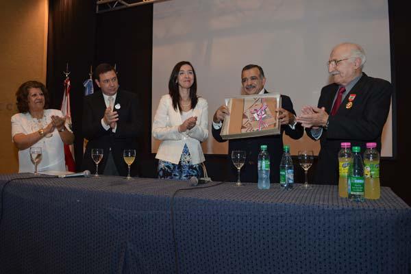 Se llevoacute a cabo el Simposio intercultural argentino 