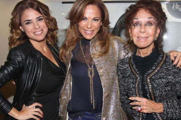 Coca vio las fotos hot de Marina