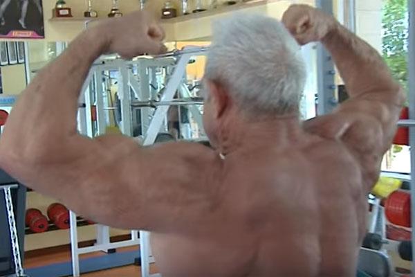 Conoceacute al abuelo maacutes fuerte del mundo