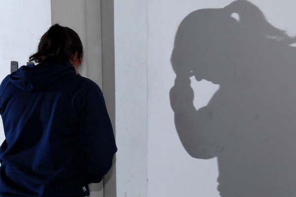 Una menor era ofrecida por 100 para ser abusada