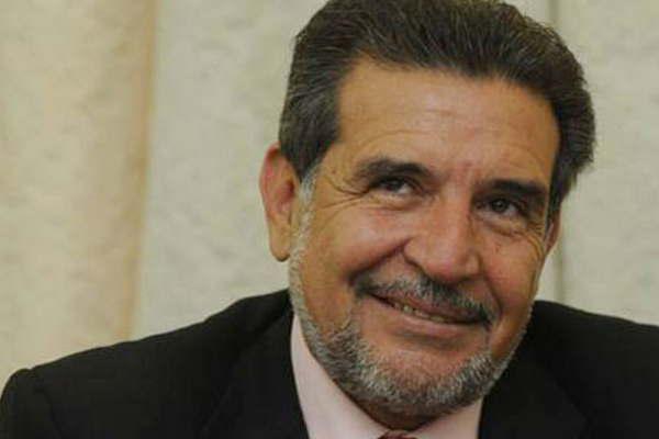 Difunden video de Beder Herrera teniendo sexo con una menor y la Justicia prohibioacute referirse al caso