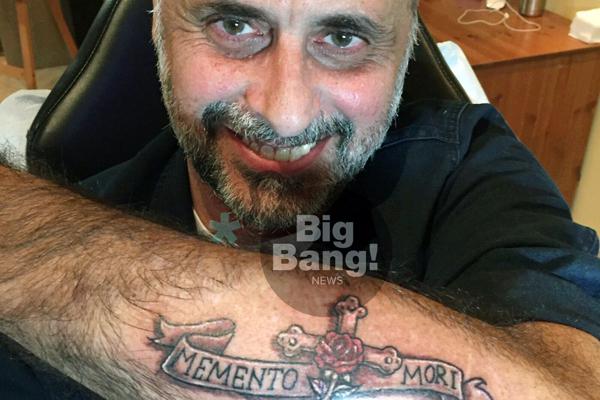 Memento Mori el nuevo tatuaje de Jorge Rial