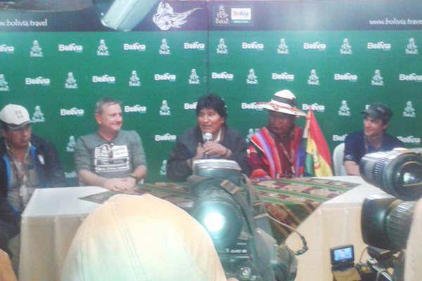 Evo Morales suentildea con tener maacutes rally en Bolivia