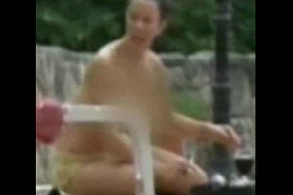 Se filtran fotos de un topless de Lanzoni