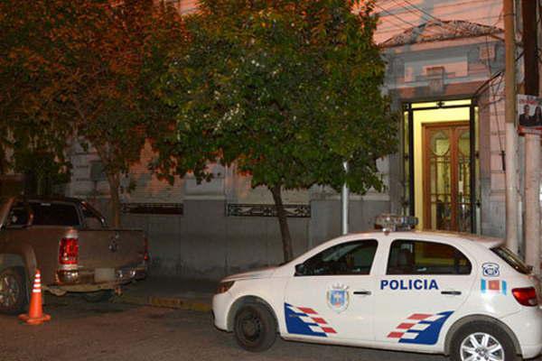 Indignante- despojan de casi 250000 a dos ancianos con el cuento del tiacuteo