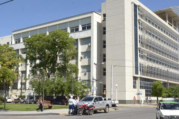 Imputan a cuatro meacutedicos por `homicidio culposo por la muerte de un adolescente