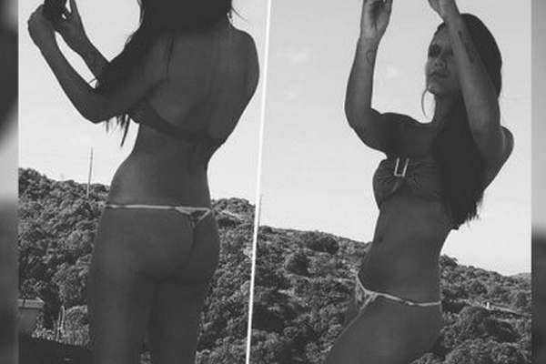 Barbie Veacutelez enfundada en una microbikini