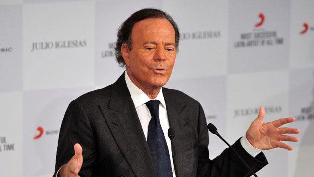 Julio Iglesias cantaraacute a mediados de abril en el club Caja Popular de Tucumaacuten