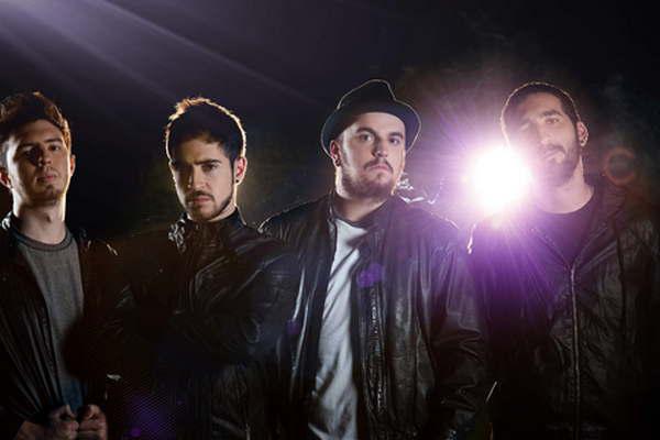 La banda musical `Infierno 18 muestra su `Verdadera intensidad