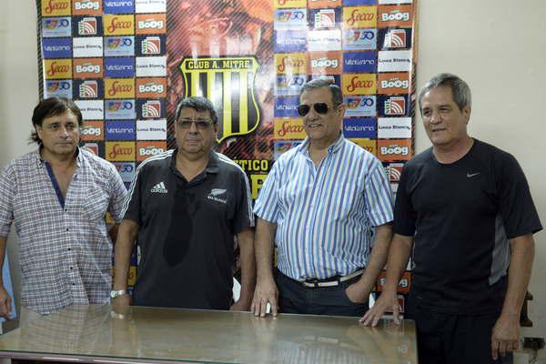 Kuky Barrientos volvioacute a un viejo amor 