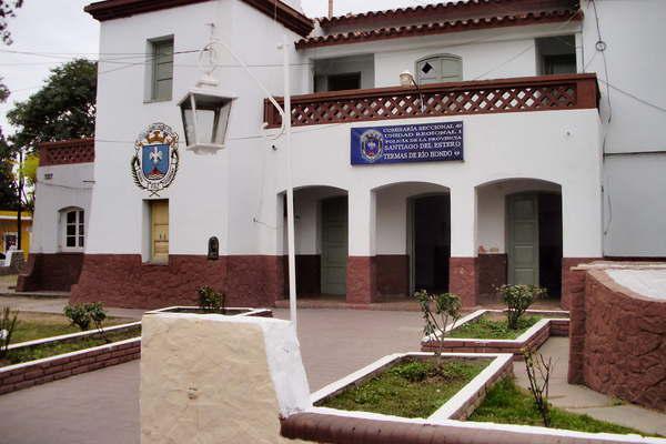 Dan a conocer teleacutefonos alternativos para llamar a la policiacutea de Las Termas