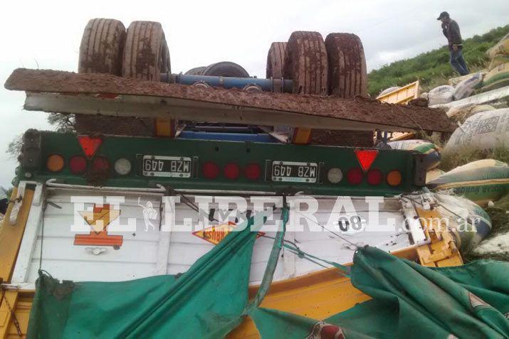 Dos viacutectimas fatales tras violento choque en Ruta 34