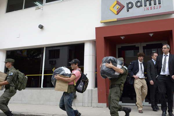 Allanaron Pami y 16 farmacias por estafa millonaria con afiliados muertos