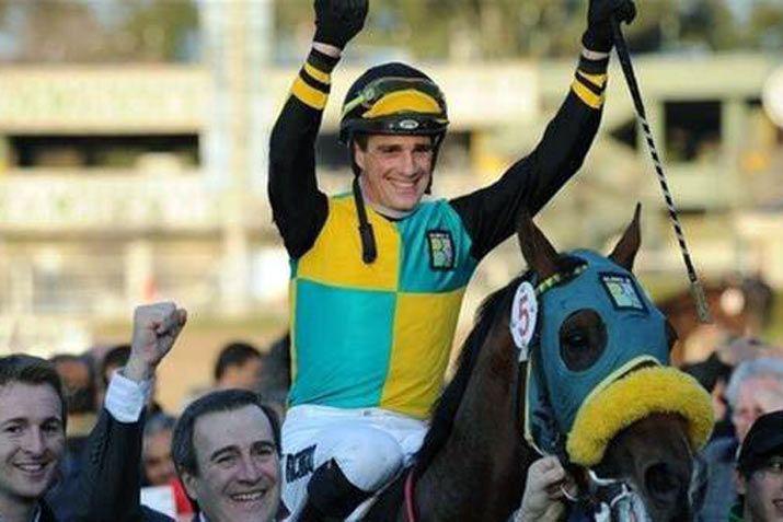 El socio de Cristoacutebal Loacutepez con 160 caballos pura sangre