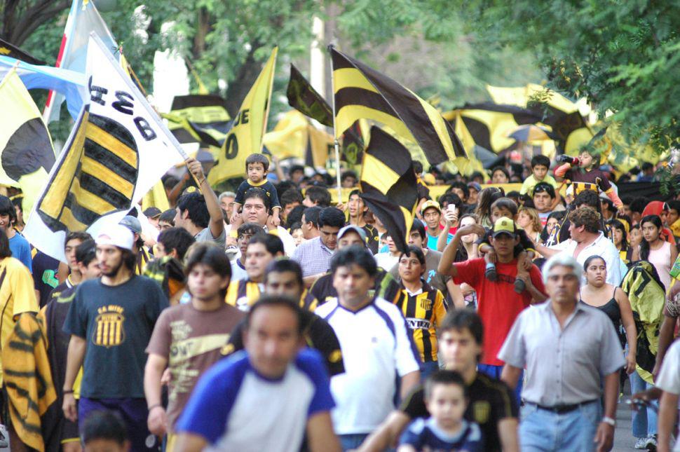 Mitre convoca a caravana para su aniversario