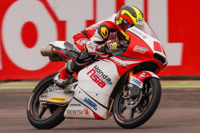 Khairul Idham Pawi se lleva la carrera de Moto3