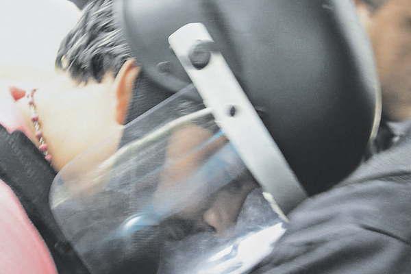 Dejeacute el arma remontada porque en la calle creiacute ver a lsquoChichiacutersquo Nuacutentildeez declaroacute Albornoz al juez