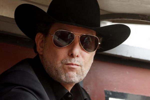 Andreacutes Calamaro aseguroacute que las drogas forman parte de su pasado