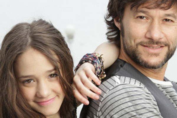 Aacutengela Torres se  dio el gusto de grabar con su tiacuteo 