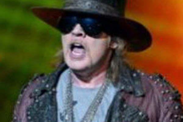 Axl Rose seraacute el vocalista de ACDC  
