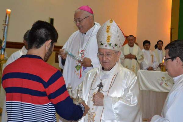 Monsentildeor Antonio Baseotto agradecioacute y pidioacute disculpas en Antildeatu
