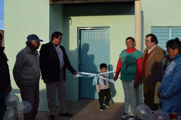 Inauguraron viviendas sociales en la localidad de Santo Domingo