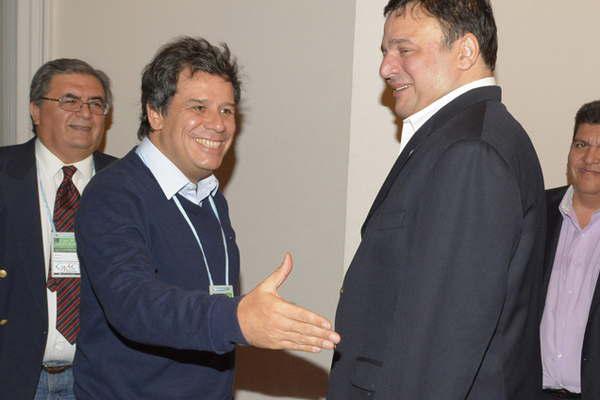 Es un orgullo para Santiago  la presencia del Dr Manes