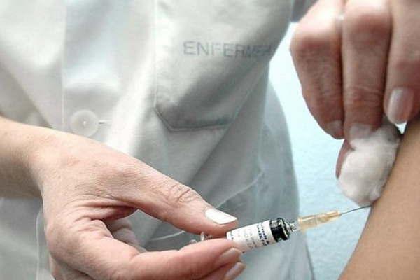El Ministerio de Salud inicioacute la vacunacioacuten para prevenir la gripe 