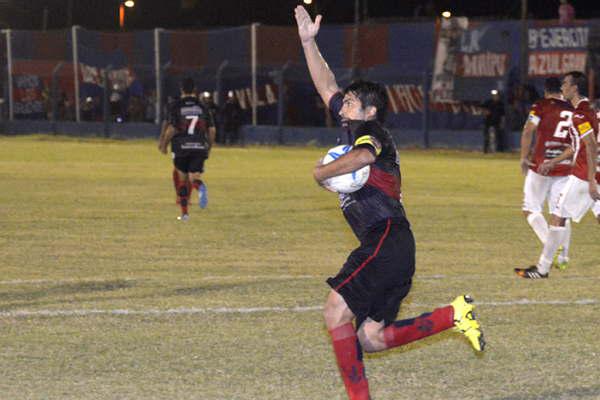 Samuel Diacuteaz- En mi cabeza jugueacute el uacuteltimo partido