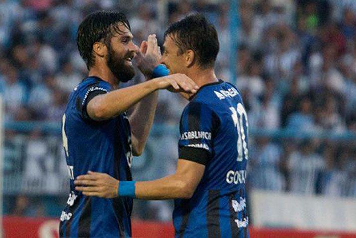 Atleacutetico Tucumaacuten le ganoacute 3 a 2 a San Martiacuten (SJ)