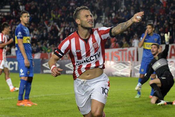 FIGURA Gastón La Gata Fernndez jugó un gran partido 