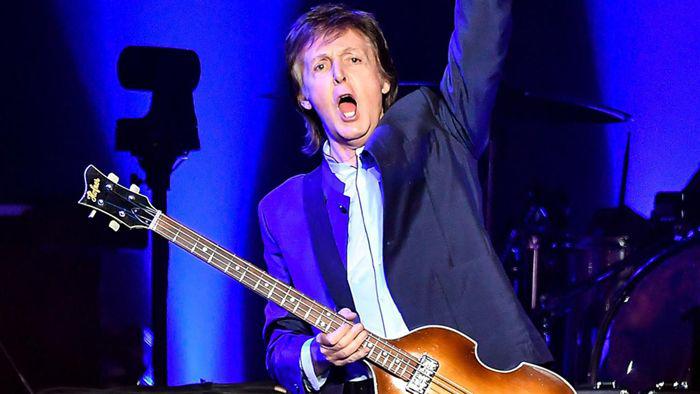 Paul McCartney enloquecioacute a Coacuterdoba con su Hola culiados
