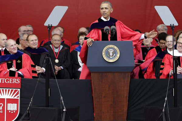 Obama criticoacute a Donald Trump sin nombrarlo- La ignorancia no es una virtud