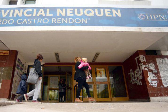 La atacaron porque su caniche no dejaba de ladrar y perdioacute la visioacuten de un ojo