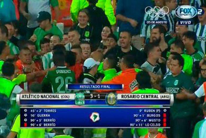 El gol de Atleacutetico que terminoacute a los golpes