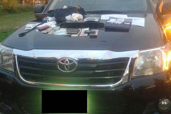 Llevaba por encargo una camioneta robada de Coacuterdoba a Tucumaacuten y quedoacute detenido