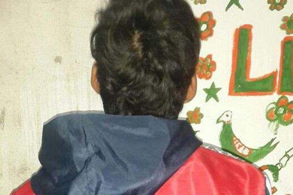 Detienen a un joven que ingresoacute a robar una casa