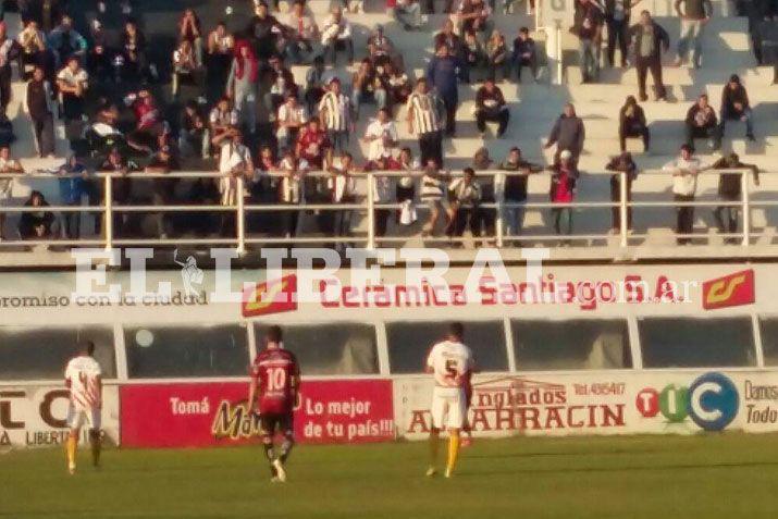 Central Coacuterdoba cayoacute ante Crucero del Norte