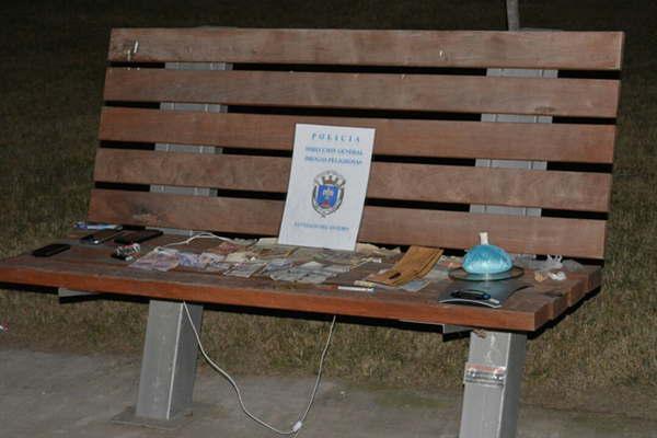 Ocultoacute cocaiacutena valuada en maacutes de 60000 en cartera de adolescente