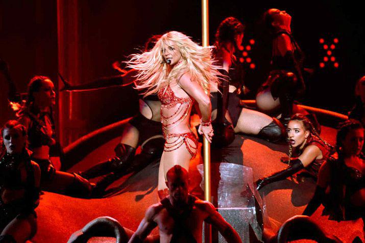 Britney Spears levantoacute temperatura en su vuelta