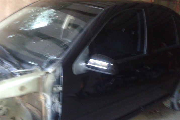 Violento choque de dos autos en la localidad de La Granja