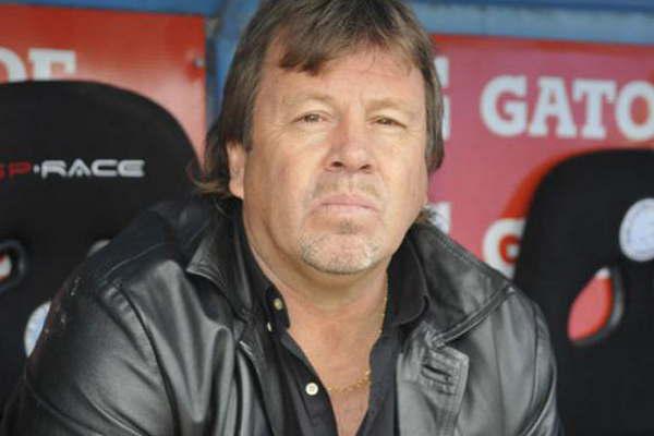 Zielinski dejoacute de ser el entrenador de Belgrano