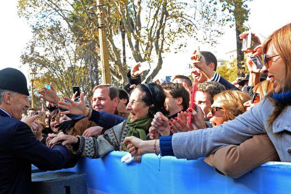 Jamaacutes voy a defraudar la confianza prometioacute Macri que admitioacute las dificultades econoacutemicas