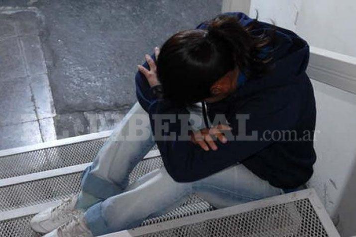 Un adolescente abusoacute de su prima cuando fue a visitarlo