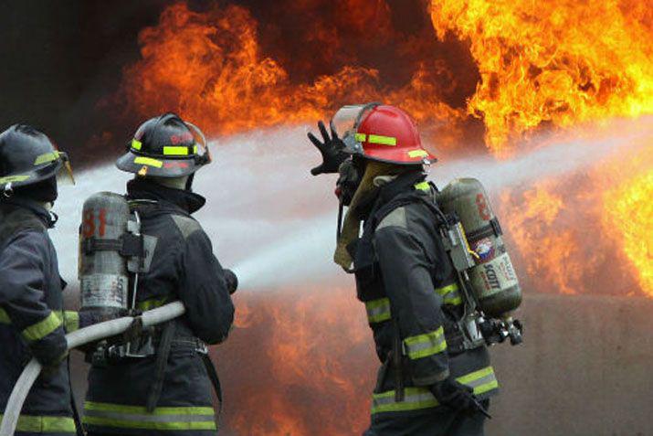 Coacutemo actuar en caso de un incendio